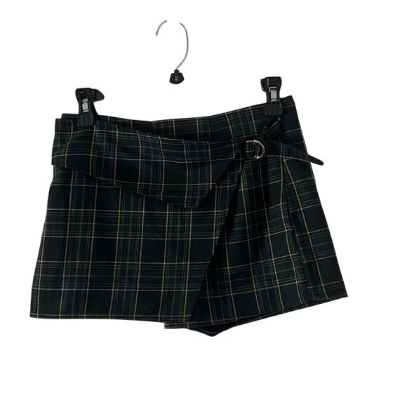 Forever 21 mini skort. Shorts with front overlay Juniors Size Small Lined Preppy - Picture 1 of 10